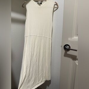 Elegant Cream Sleeveless Dress
